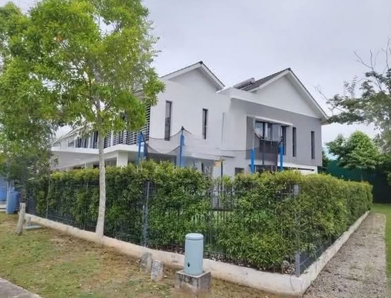 2-storey Terraced House for Sale in Telok Panglima Garang (Selangor) - Catherine Lum - Exterior - PropertyGuru.com.my