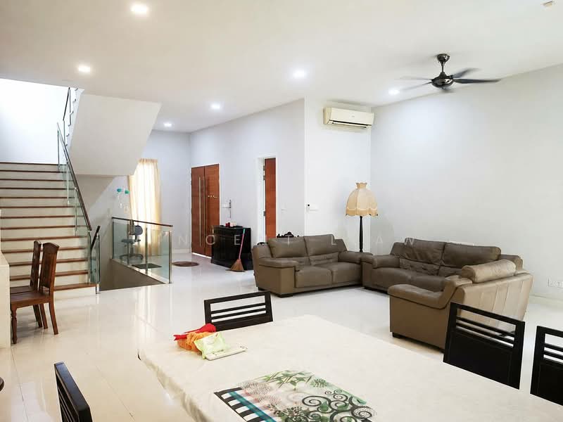 Rumah Banglo untuk Dijual di Sunway Damansara (Kota Damansara) - Vincent Liaw - Living Room - PropertyGuru.com.my