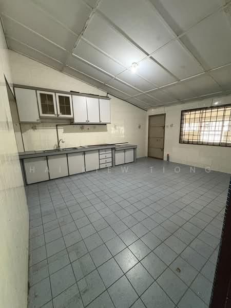 2-storey Terraced House for Sale in Alor Akar (Kuantan) - Chai Kiew Tiong - Kitchen - PropertyGuru.com.my