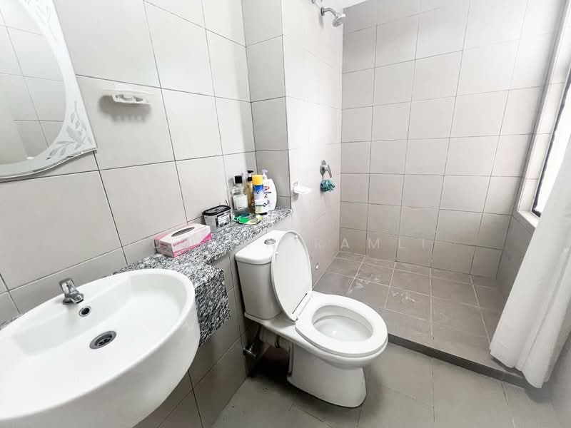2-storey Terraced House for Sale in Bandar Sungai Long (Selangor) - Luqman Ramli - Bathroom - PropertyGuru.com.my