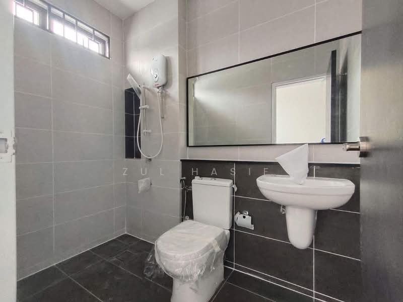 Rumah Teres 2 Tingkat untuk Dijual di Elmina (Shah Alam) - Zul Hasif - PropertyGuru.com.my