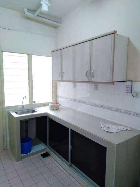 Apartment for Sale at Subang Perdana Goodyear Court 9 - Cindy Ng - Kitchen - PropertyGuru.com.my