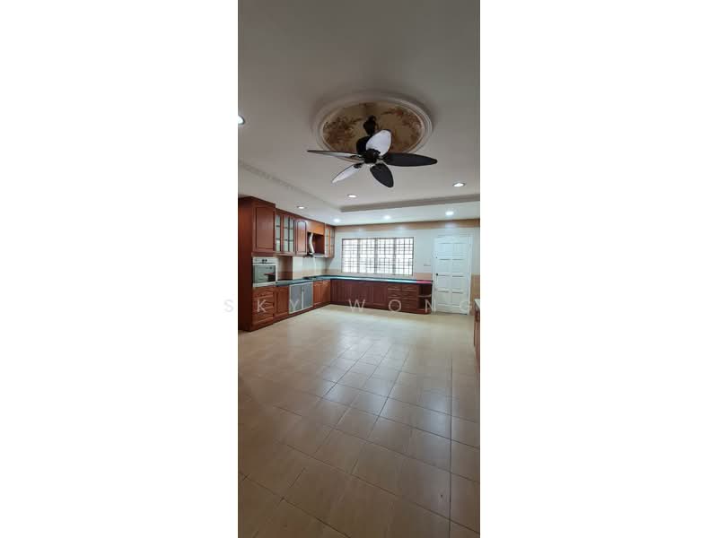 Rumah Teres 2.5 Tingkat untuk Dijual di Bandar Puteri Puchong (Puchong) - Sky Wong - Kitchen - PropertyGuru.com.my