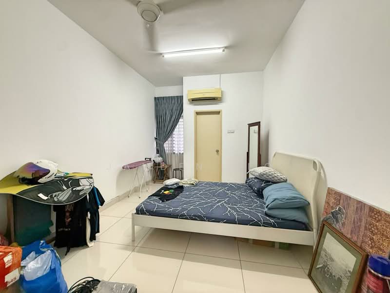 Rumah Teres untuk Dijual di Skudai (Johor) - Jayden Neo - Bedroom - PropertyGuru.com.my