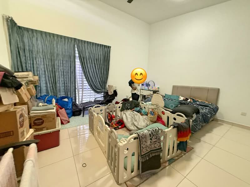Rumah Teres untuk Dijual di Skudai (Johor) - Jayden Neo - Bedroom - PropertyGuru.com.my