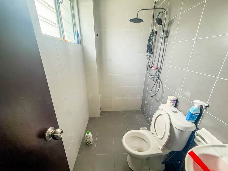 Rumah Teres 2 Tingkat untuk Dijual di Desa Coalfields (Sungai Buloh) - Aliff Iqbal - PropertyGuru.com.my
