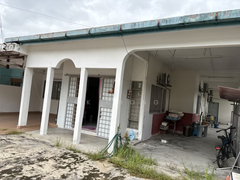 Rumah Berkembar untuk Dijual di Batu 9 (Cheras) - CK Chong - Exterior - PropertyGuru.com.my