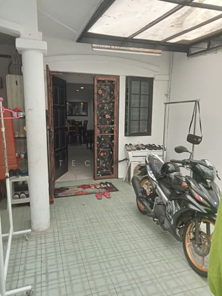 Rumah Teres 2 Tingkat untuk Dijual di Ampang (Selangor) - Teck Wee - Entrance - PropertyGuru.com.my