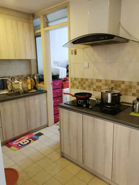 Apartment for Sale at Puteri Bayu Apartment - Sky Wong - Kitchen - PropertyGuru.com.my