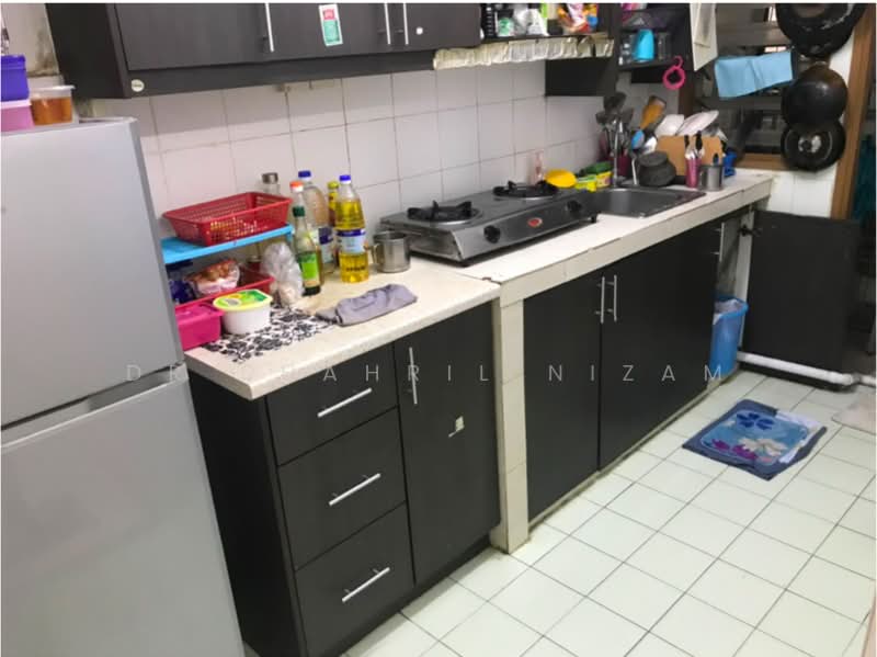 Apartment for Sale at Pusat Komersial Seksyen 7 - Dr Shahril Nizam - Kitchen - PropertyGuru.com.my