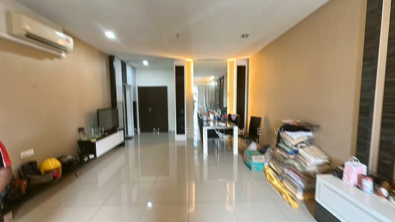 Pangsapuri untuk Dijual di P'residen - Jennie Chew - Living Room - PropertyGuru.com.my