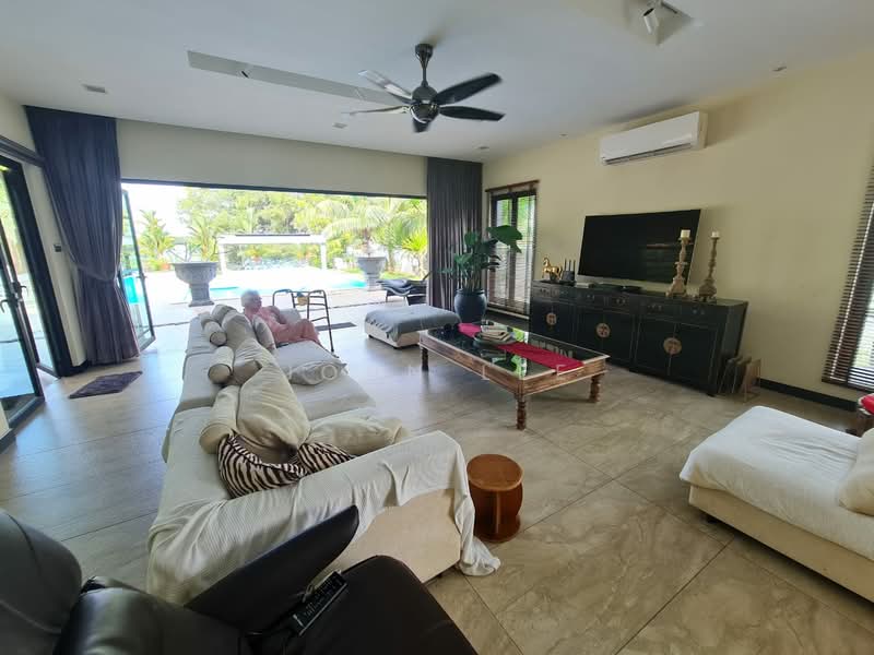 Bungalow for Sale in Taman Tasik Prima (Puchong) - John Lee - Living Room - PropertyGuru.com.my