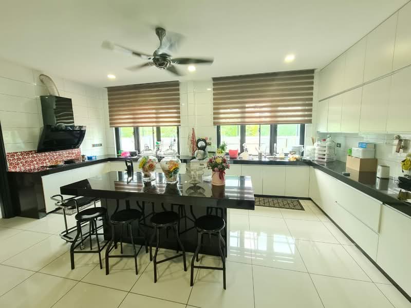 Bungalow for Sale in Taman Tasik Prima (Puchong) - John Lee - Kitchen - PropertyGuru.com.my