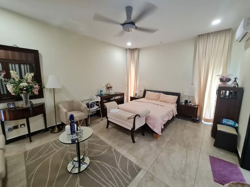 Bungalow for Sale in Taman Tasik Prima (Puchong) - John Lee - Bedroom - PropertyGuru.com.my