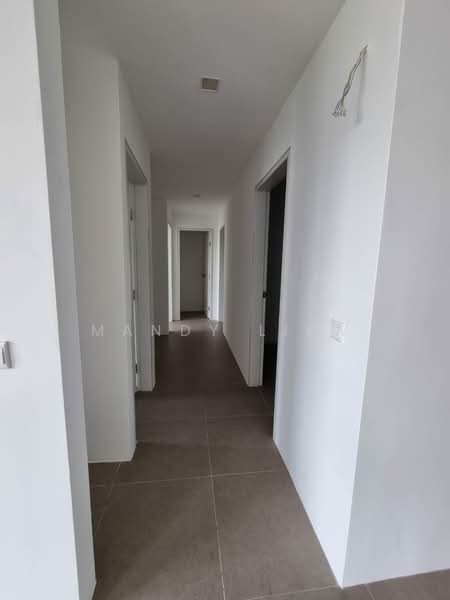 Servis Apartment untuk Dijual di Suite Enesta - Mandy Liew - Corridor - PropertyGuru.com.my