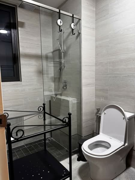 Condominium for Sale at Trinity Pentamont - Calvin Poh - Bathroom - PropertyGuru.com.my