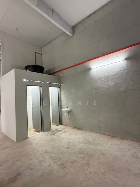 Kilang untuk Disewa di Rawang (Selangor) - Stephanie . - Bathroom - PropertyGuru.com.my