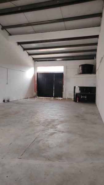 Kilang untuk Disewa di bukit beruntung (Rawang) - Stephanie . - Interior - PropertyGuru.com.my