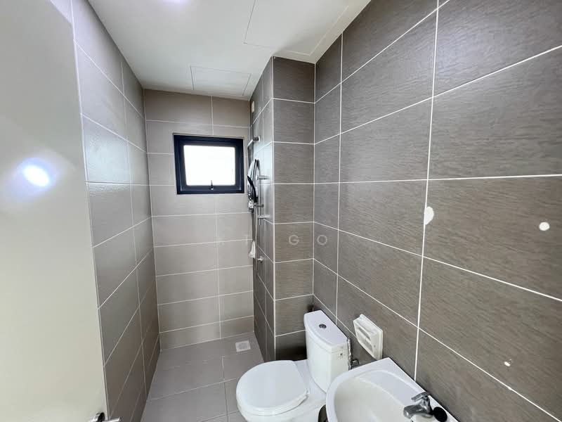 Condominium for Sale at Skyvilla @ D'Island - KT Go - Bathroom - PropertyGuru.com.my