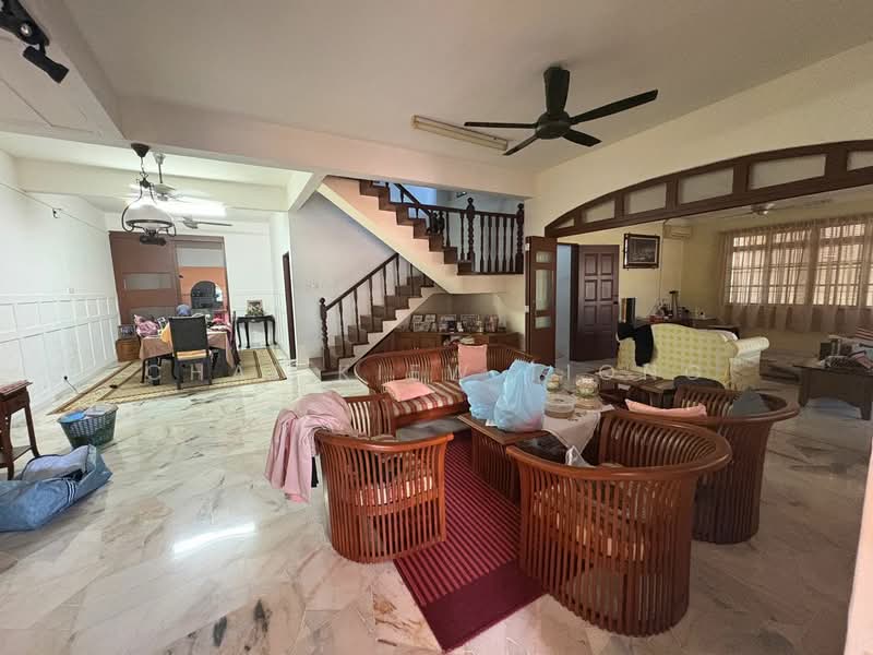2-storey Terraced House for Sale in Alor Akar (Kuantan) - Chai Kiew Tiong - Living Room - PropertyGuru.com.my