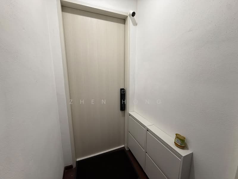Kondominium untuk Disewa di Residensi Damai (Signature Three) - Zhen Hong - Entrance - PropertyGuru.com.my