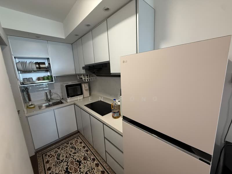 Kondominium untuk Disewa di Residensi Damai (Signature Three) - Zhen Hong - Fully Renovated Kitchen with Fridge - PropertyGuru.com.my