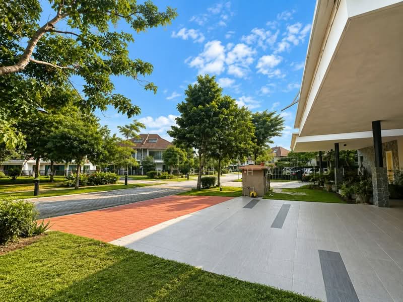 Semi-Detached House for Sale in Setia Eco Park (Setia Alam) - Nahathir Shahabudin - Exterior - PropertyGuru.com.my