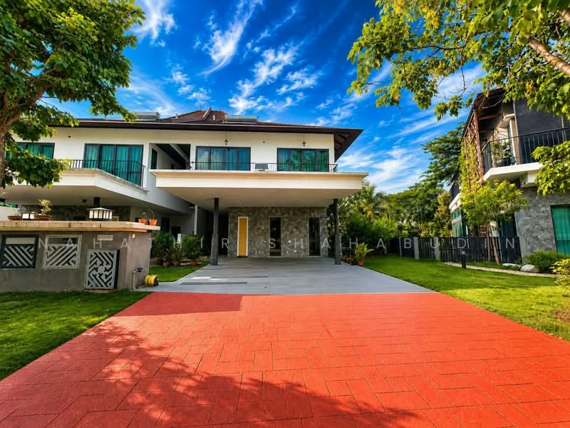 Semi-Detached House for Sale in Setia Eco Park (Setia Alam) - Nahathir Shahabudin - Exterior - PropertyGuru.com.my