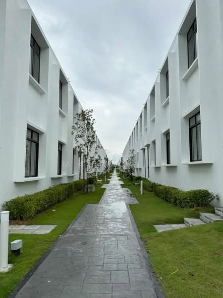 2-storey Terraced House for Sale in Eco Majestic (Semenyih) - Mk Wong - Exterior - PropertyGuru.com.my