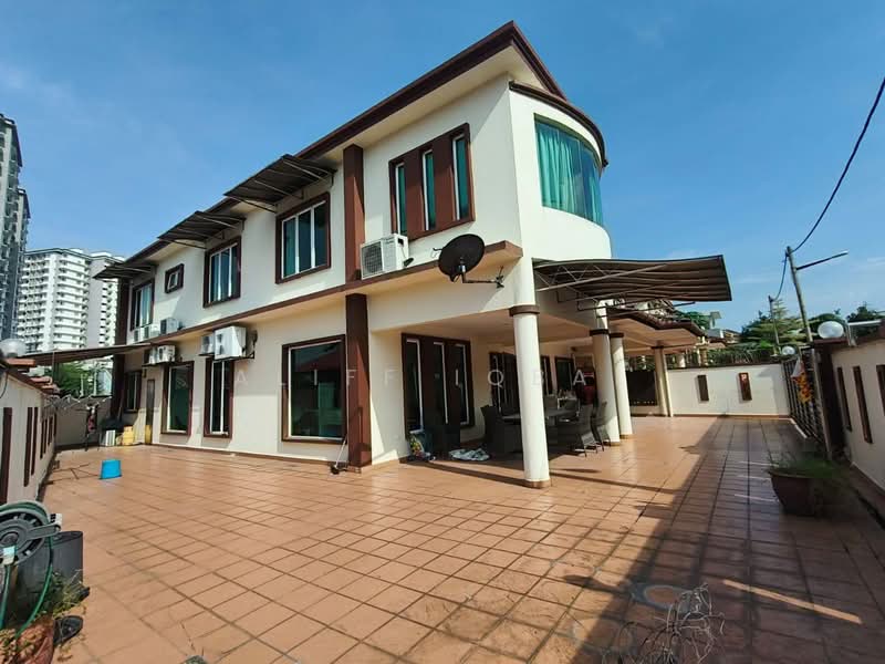 Semi-Detached House for Sale in Taman Sri Putra Mas (Sungai Buloh) - Aliff Iqbal - PropertyGuru.com.my