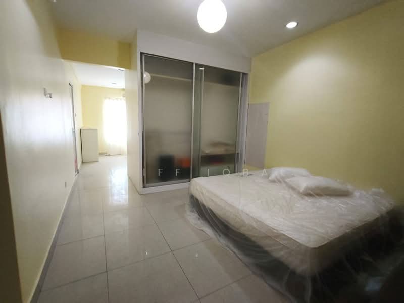 Semi-Detached House for Sale in Taman Sri Putra Mas (Sungai Buloh) - Aliff Iqbal - PropertyGuru.com.my