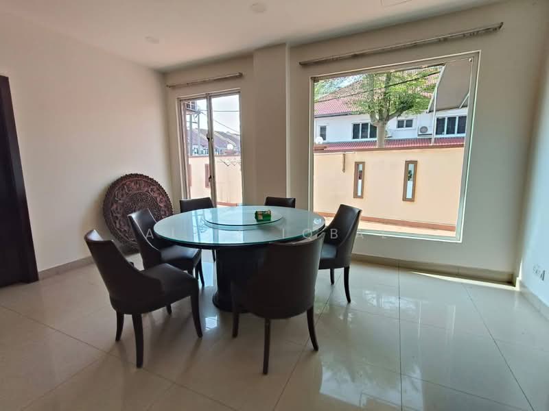 Semi-Detached House for Sale in Taman Sri Putra Mas (Sungai Buloh) - Aliff Iqbal - PropertyGuru.com.my
