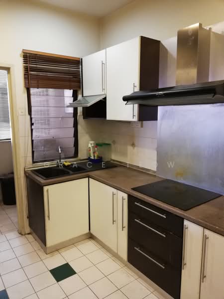 Kondominium untuk Disewa di Sunway Sutera Condominium - Grace Teow - Kitchen - PropertyGuru.com.my