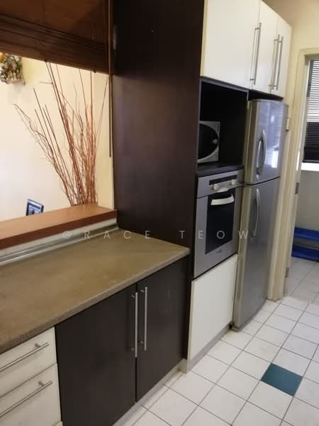 Kondominium untuk Disewa di Sunway Sutera Condominium - Grace Teow - Kitchen - PropertyGuru.com.my
