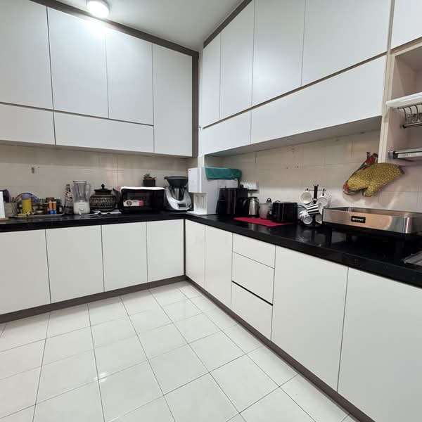 Townhouse for Sale in Taman Melawati (Ulu Kelang) - Azmi . - Kitchen - PropertyGuru.com.my
