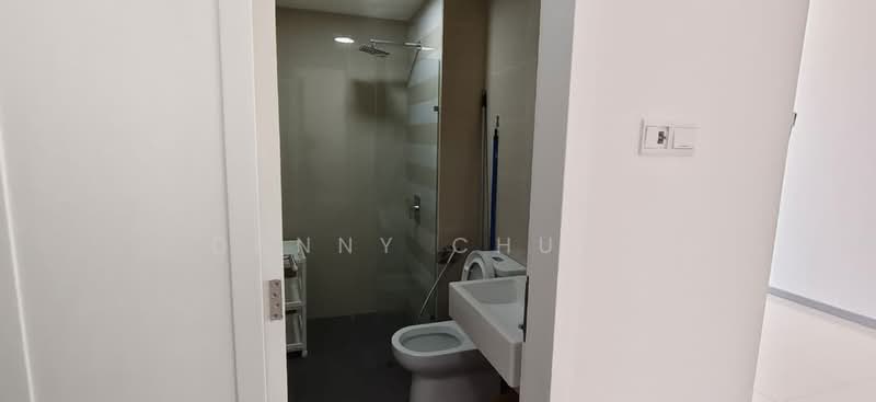 Service Residence for Sale at United Point (Residensi Berpadu) - Danny Chuah - Bathroom - PropertyGuru.com.my