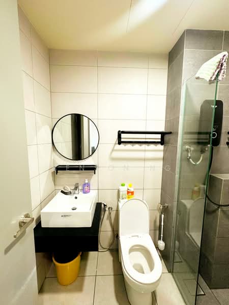 Servis Apartment untuk Disewa di The Era @ Duta North - Benson Ng - Bathroom - PropertyGuru.com.my