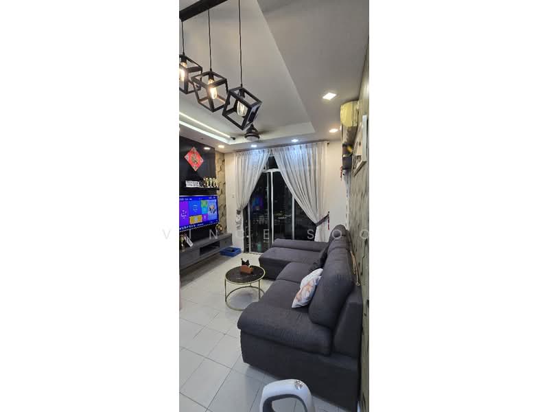 Apartment for Sale at Lake View Suites - Vince Soo - Living Room - PropertyGuru.com.my