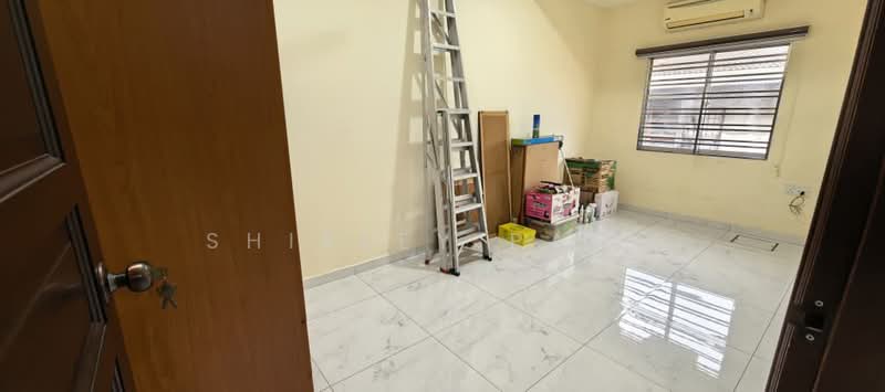 2-storey Terraced House for Sale in Taman Perling (Perling) - Shirley Pang - Interior - PropertyGuru.com.my