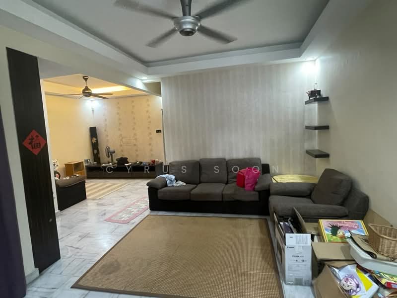 Rumah Teres 2 Tingkat untuk Dijual di Bandar Sri Damansara (Selangor) - Cyrus Soon - Living Room - PropertyGuru.com.my