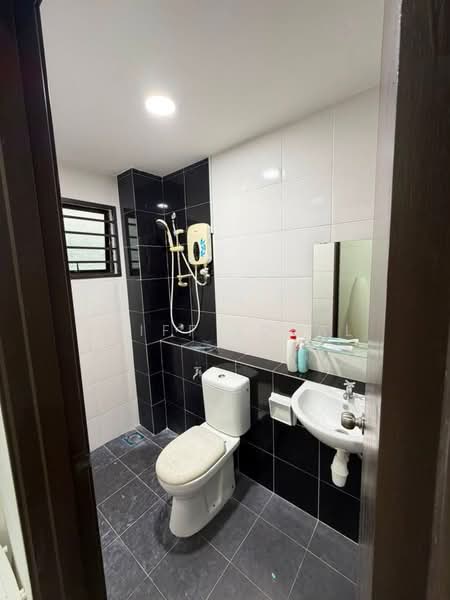 Rumah Teres 2 Tingkat untuk Dijual di Taman Saujana KLIA (Sepang) - Aliff Iqbal - PropertyGuru.com.my