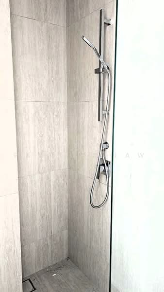 Soho for Sale in Tropicana (Selangor) - Patricia Law - Bathroom - PropertyGuru.com.my