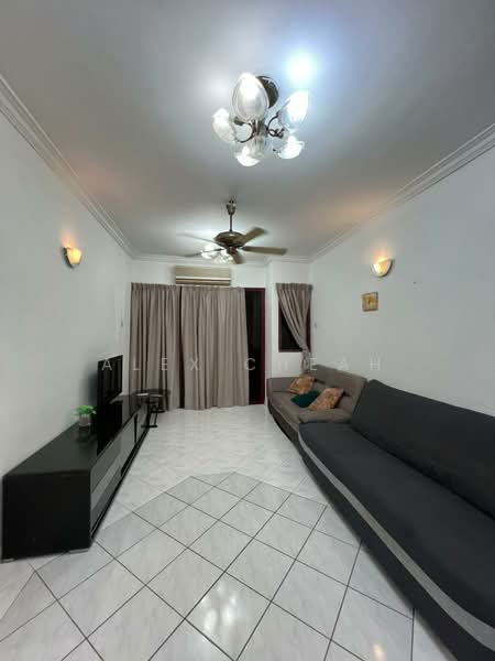 Condominium for Rent at Marina Bay Condominium - Alex Cheah - Living Room - PropertyGuru.com.my
