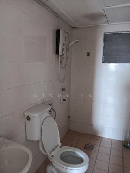 Service Residence for Sale at Rhythm Avenue - Cindy Ng - Bathroom - PropertyGuru.com.my