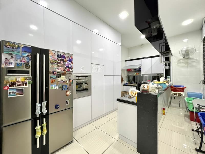 Rumah Berkembar untuk Dijual di Setia Eco Gardens (Gelang Patah) - Elston Chong - Kitchen - PropertyGuru.com.my
