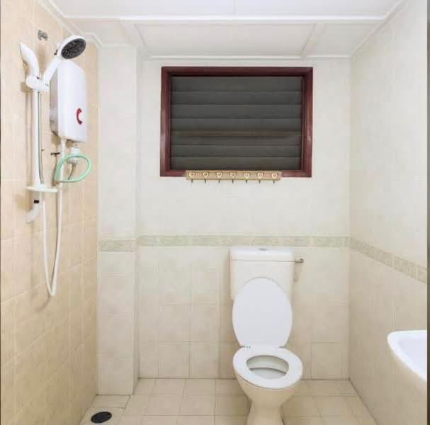 Pangsapuri untuk Dijual di Subang Perdana Goodyear Court 10 - Farah Aze - Bathroom - PropertyGuru.com.my