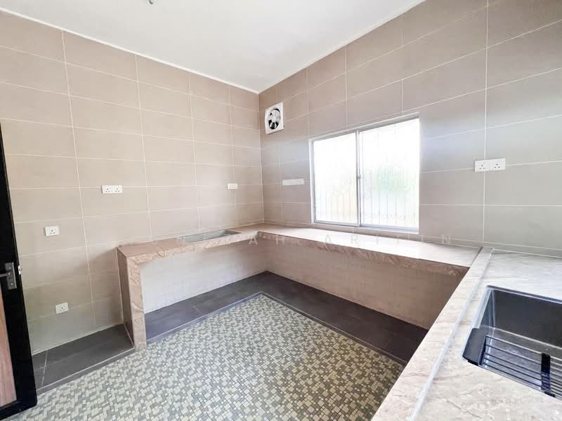Semi-Detached House for Sale in Cheras (Selangor) - Masnizah Arifin - Kitchen - PropertyGuru.com.my