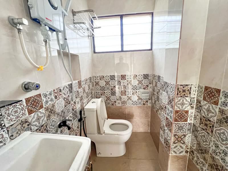 Semi-Detached House for Sale in Cheras (Selangor) - Masnizah Arifin - Bathroom - PropertyGuru.com.my