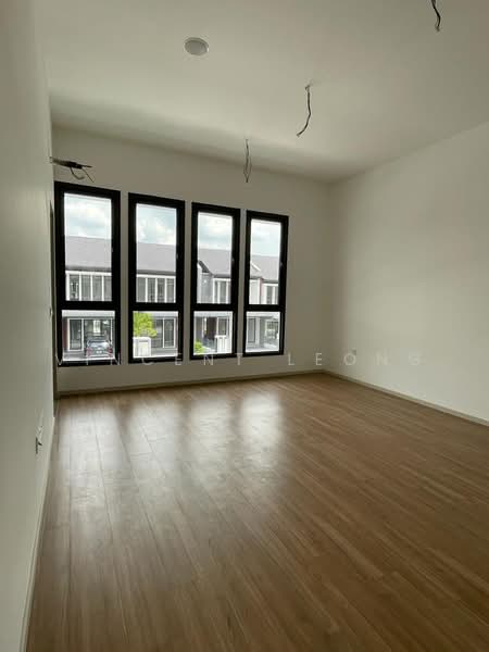 2-storey Terraced House for Sale in Elmina (Shah Alam) - Vincent Leong - Living Room - PropertyGuru.com.my