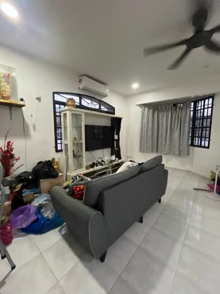 Semi-Detached House for Rent in Ayer Itam (Penang) - Patrick . - Living Room - PropertyGuru.com.my
